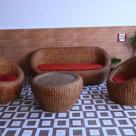 Hotel Ayodhya Paying Guest Exterior photo